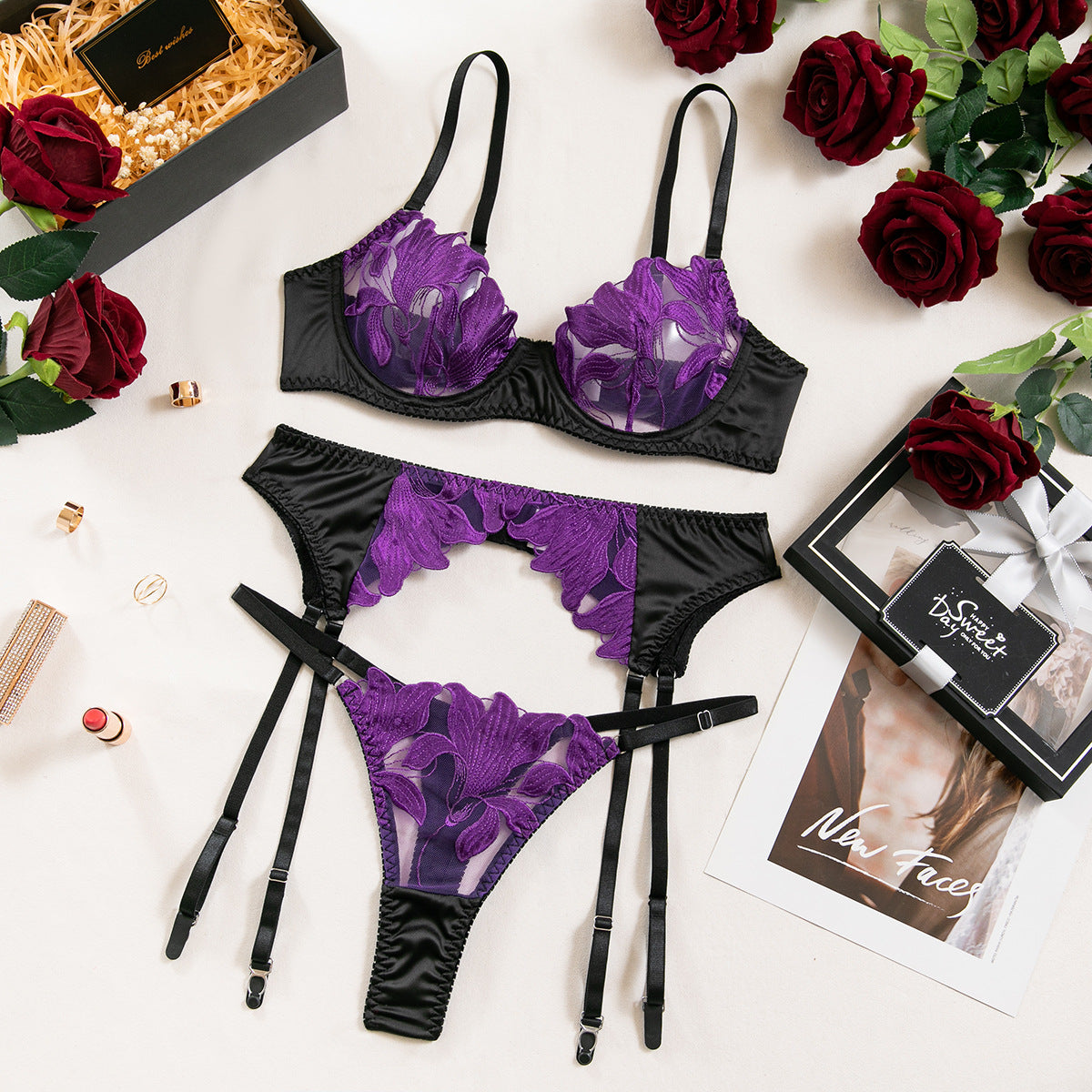 Style Sexy Lingerie Mesh Transparent Splicing Contrast Color Embroidery Bra Garter Belt Three-Piece Set for Women