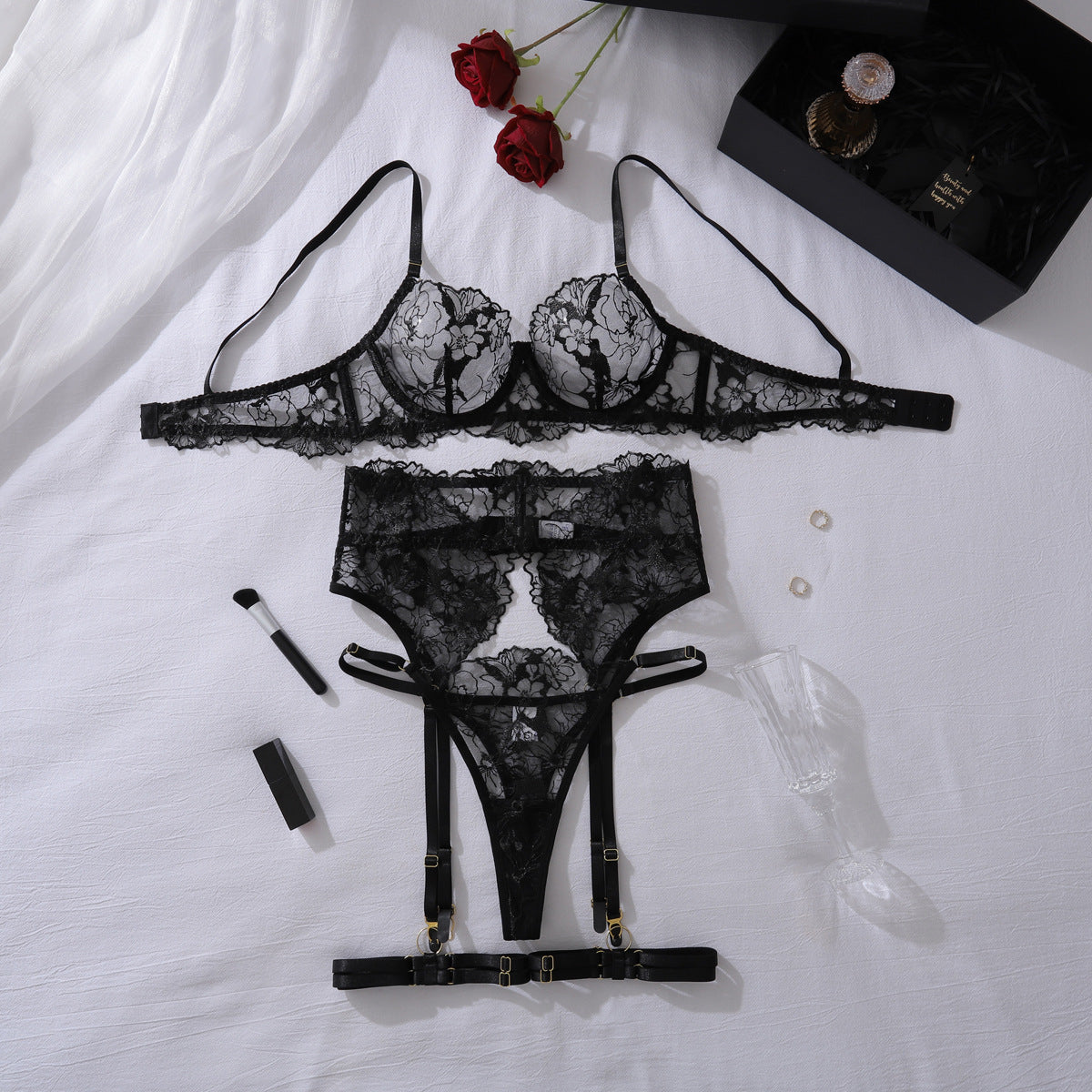 Embroidered lace perspective gathering slimming and shaping sexy lingerie set with steel ring