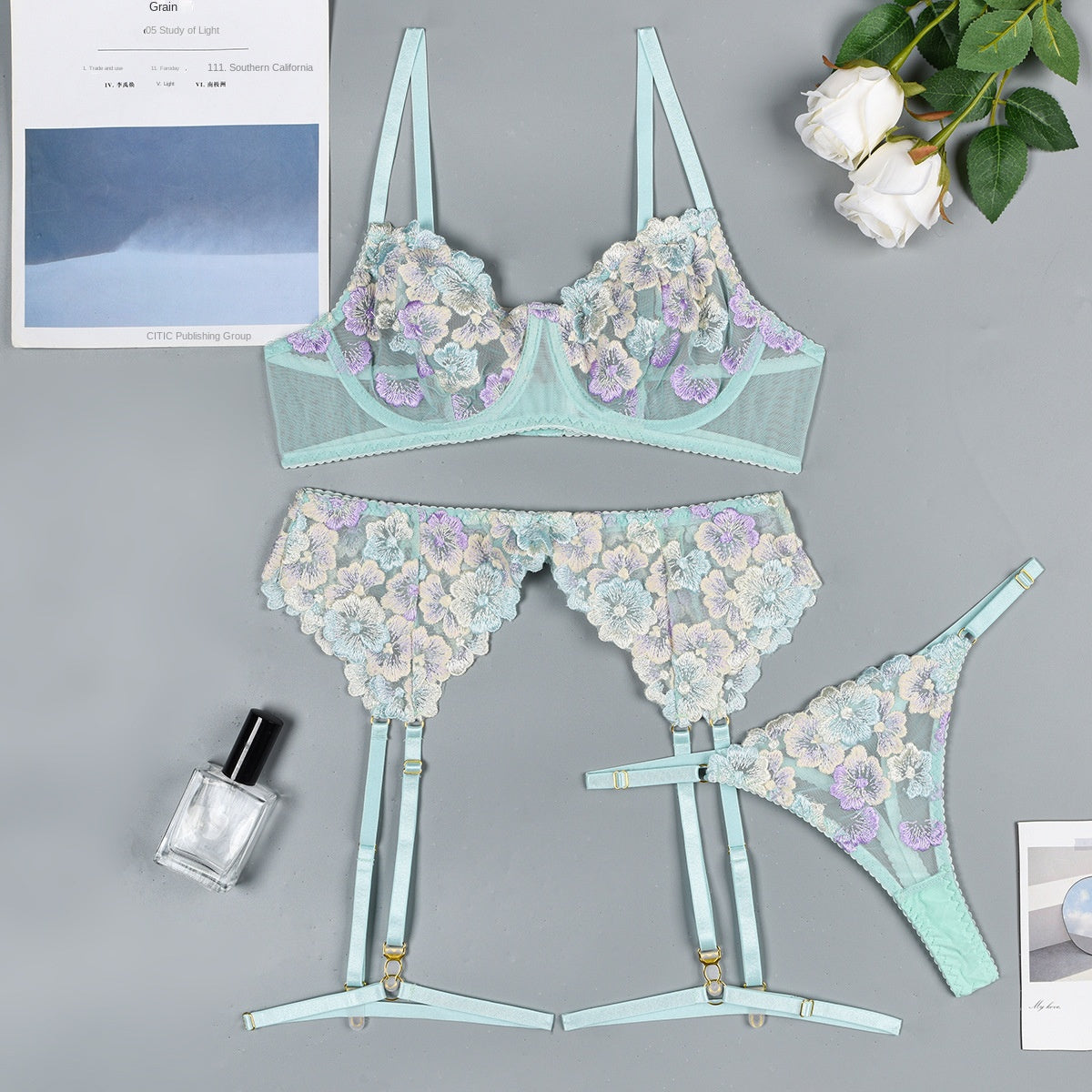 High-Quality Heavy Embroidery Floral Sheer Erotic Three-Piece Set Erotic Lingerie