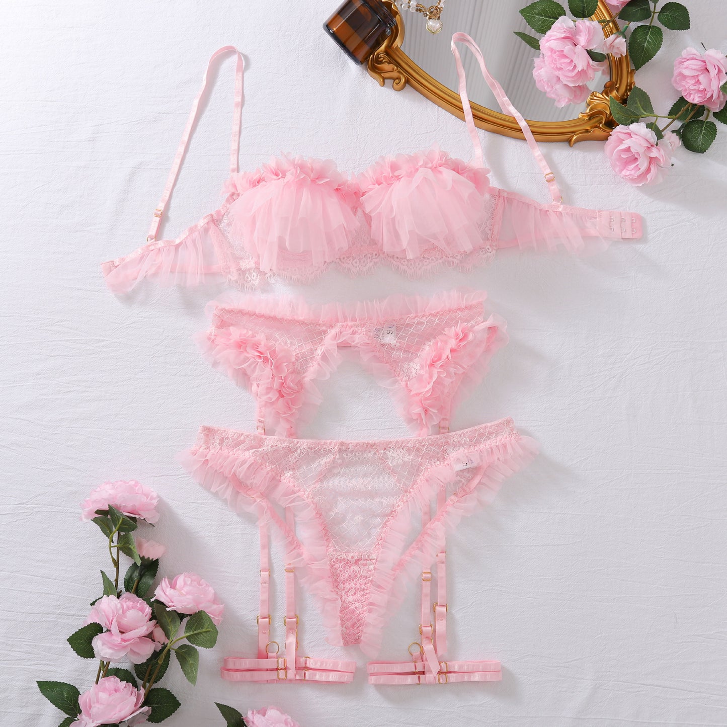Ear fungus edge mesh lace hollow perspective sexy lingerie four piece set